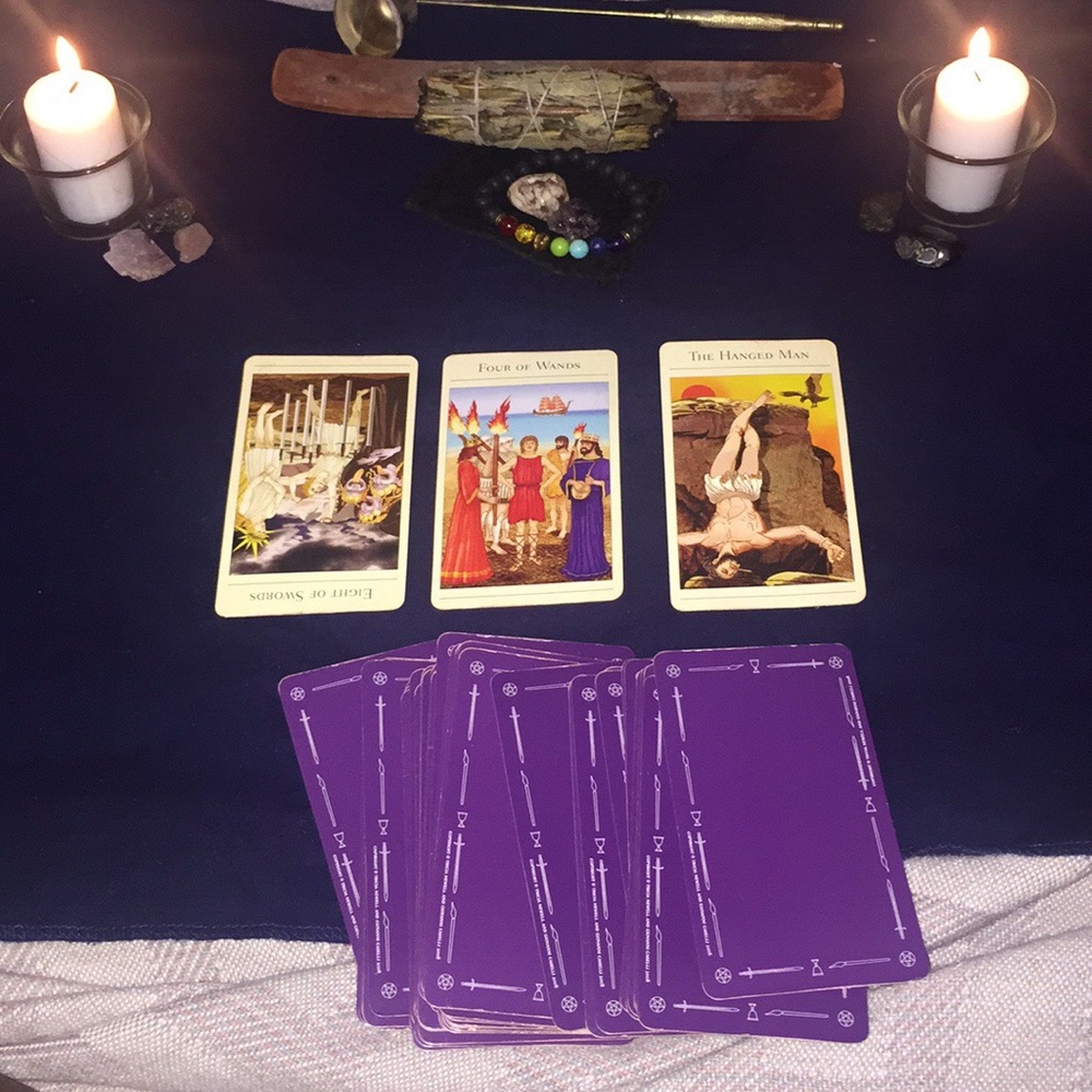 2 Questions Tarot Reading🃏🔮📿